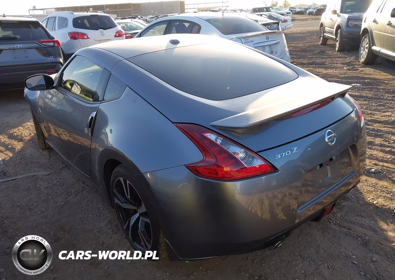 2019 Nissan 370Z Sport Touring VIN:JN1AZ4EH7KM420563 - 3