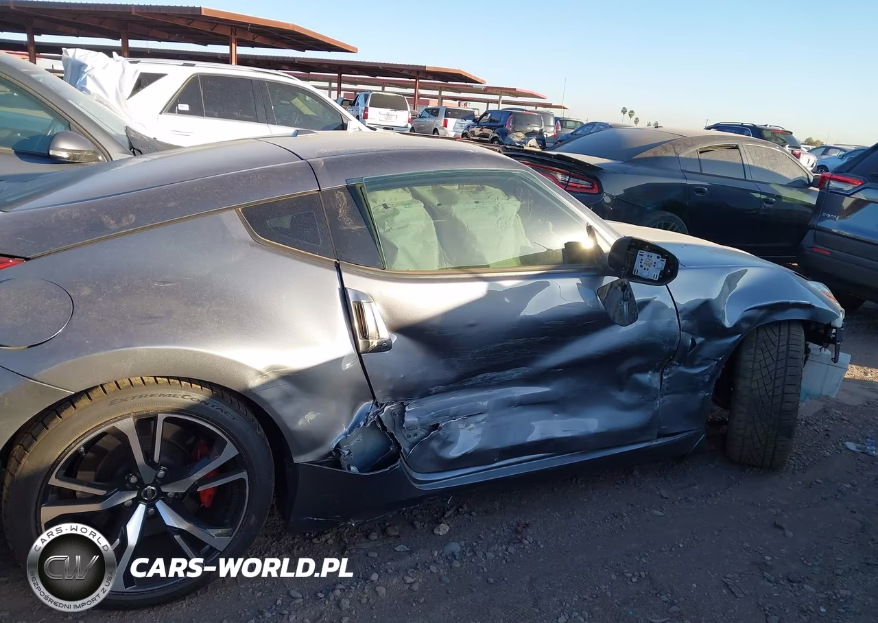 2019 Nissan 370Z Sport Touring VIN:JN1AZ4EH7KM420563 - 6