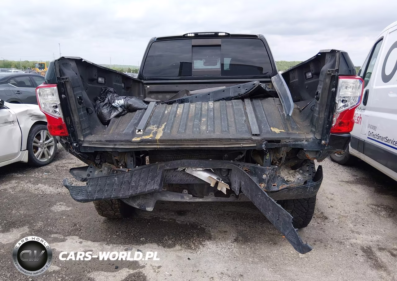 2016 Nissan Titan Xd Platinum Reserve Diesel VIN:1N6BA1F47GN515447 - 16