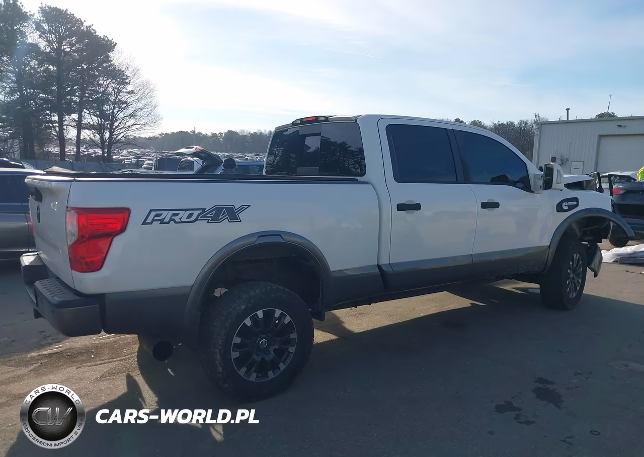 2016 Nissan Titan Xd Pro-4X Diesel VIN:1N6BA1F49GN513330 - 14