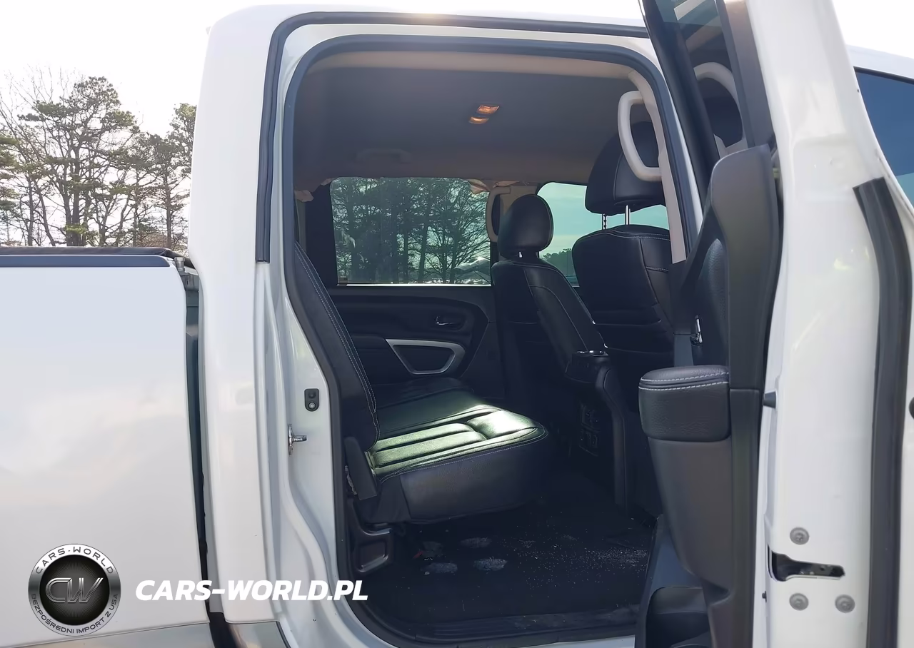 2016 Nissan Titan Xd Pro-4X Diesel VIN:1N6BA1F49GN513330 - 8