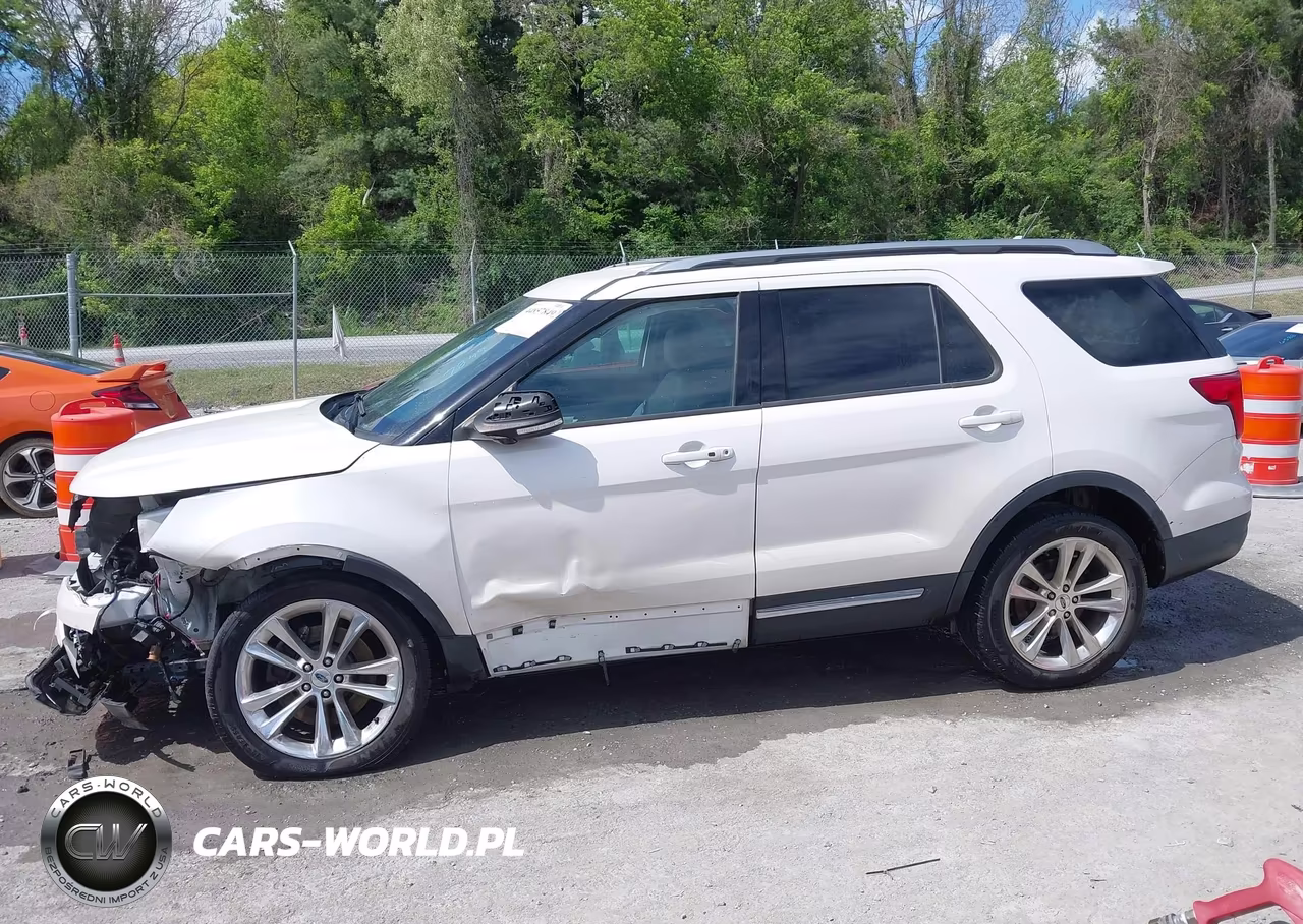 2019 Ford Explorer Xlt VIN:1FM5K8D87KGB52071 - 14