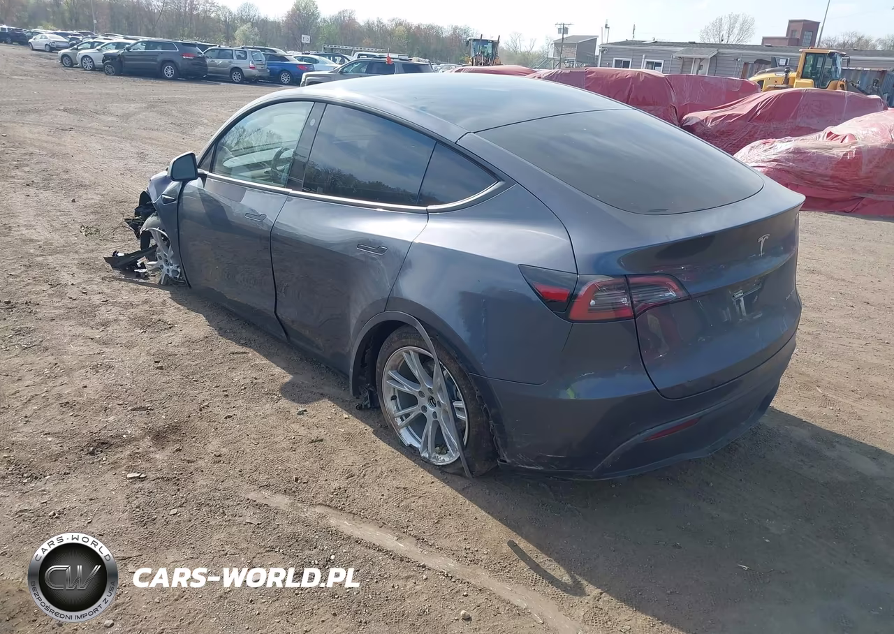 2023 Tesla Model Y Awd-Long Range Dual Motor All-Wheel Drive VIN:7SAYGDEE5PA045649 - 3