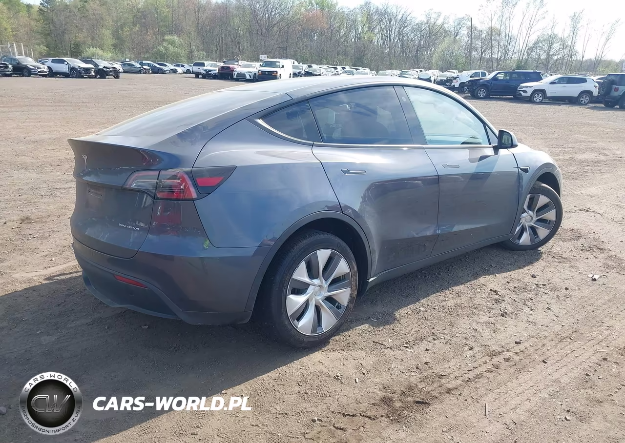 2023 Tesla Model Y Awd-Long Range Dual Motor All-Wheel Drive VIN:7SAYGDEE5PA045649 - 4