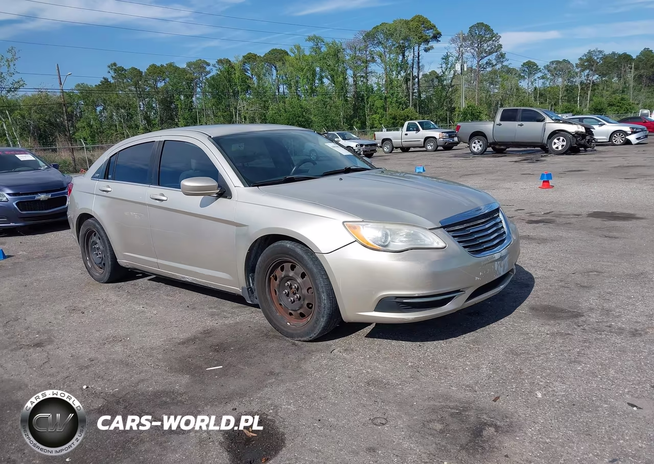 2013 Chrysler 200 Lx