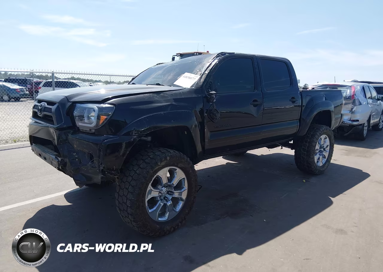 2015 Toyota Tacoma Base V6 VIN:3TMLU4EN7FM184310 - 2