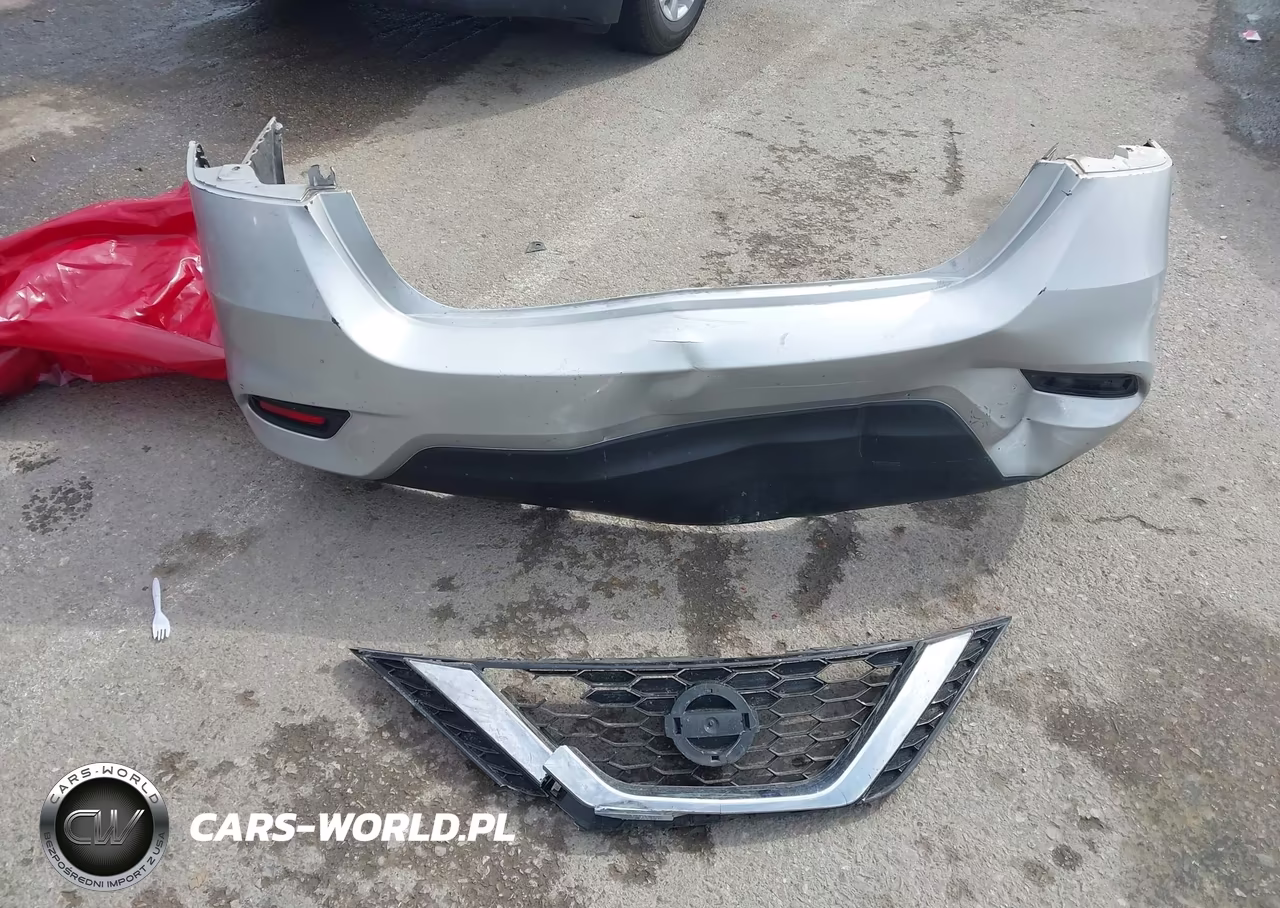 2018 Nissan Sentra S VIN:3N1AB7AP7JY301930 - 12