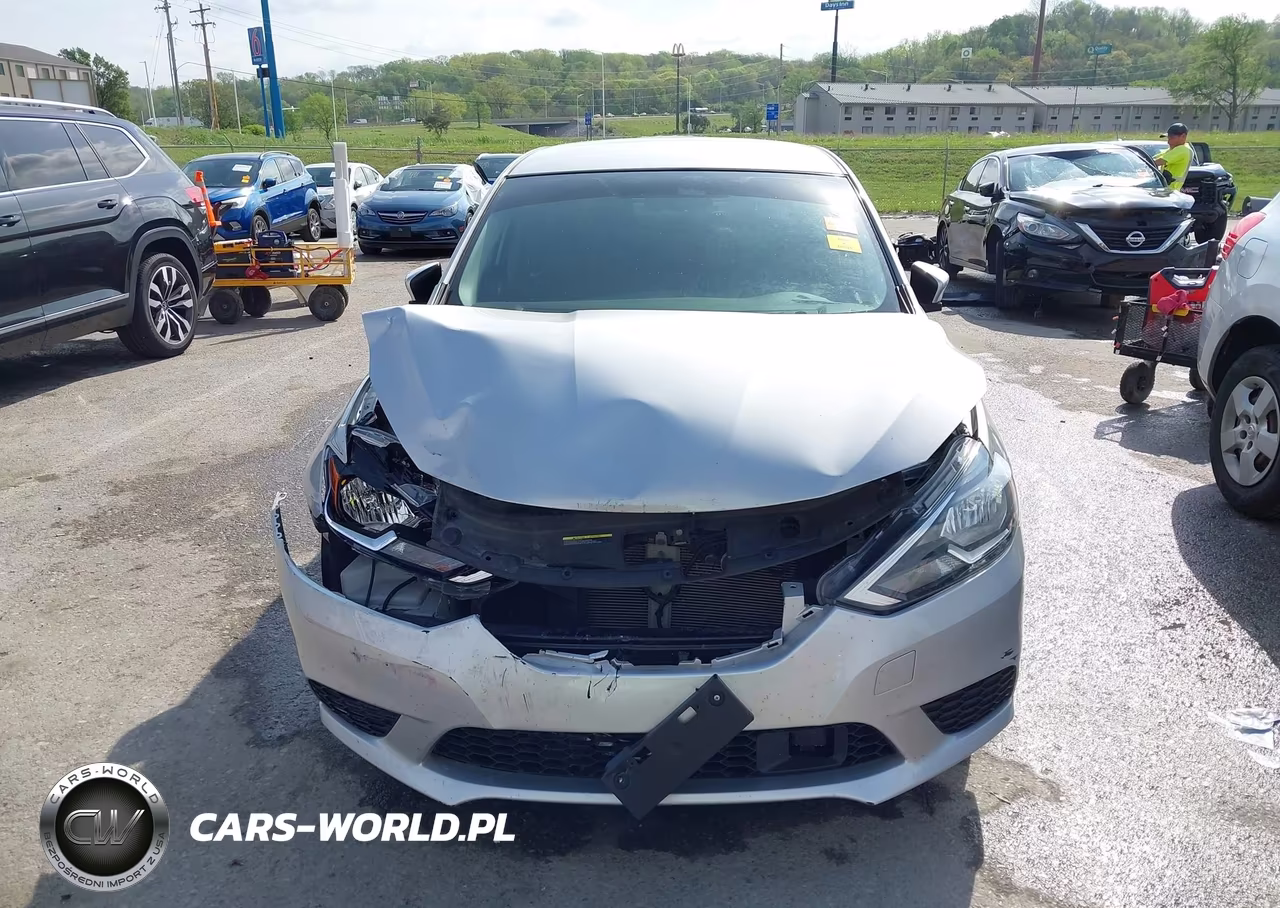 2018 Nissan Sentra S VIN:3N1AB7AP7JY301930 - 13