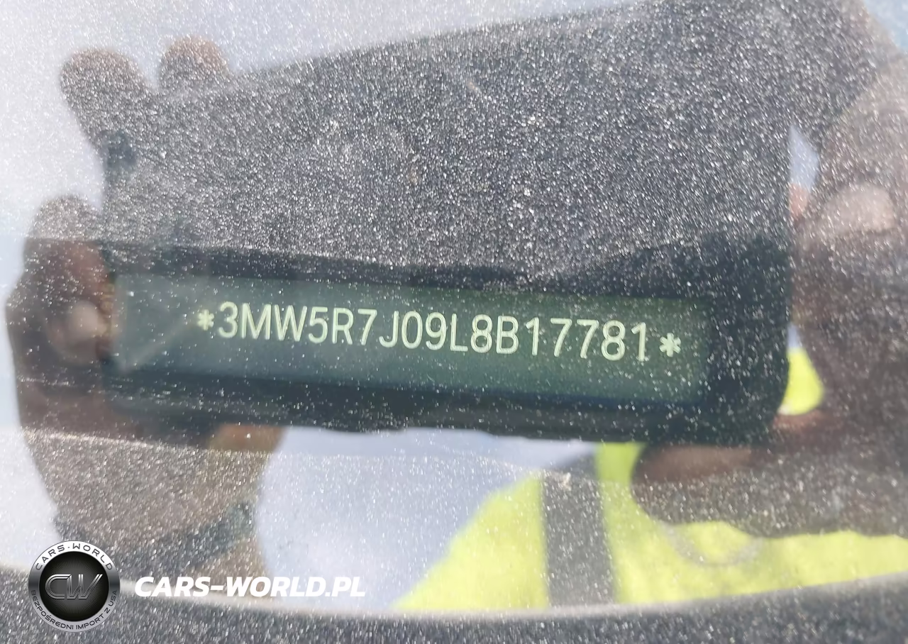 2020 BMW 330I xDrive VIN:3MW5R7J09L8B17781 - 18