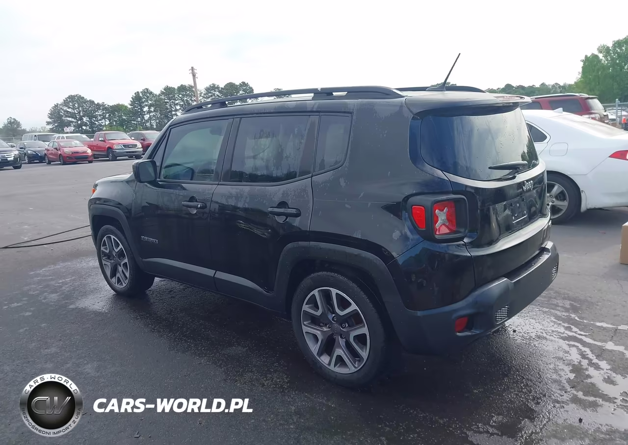 2015 Jeep Renegade Latitude VIN:ZACCJABT3FPB32776 - 3