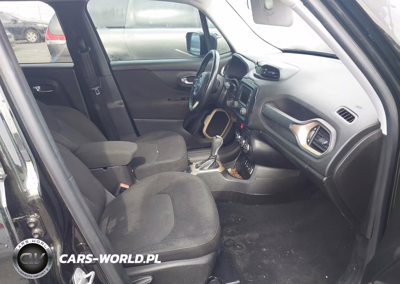 2015 Jeep Renegade Latitude VIN:ZACCJABT3FPB32776 - 5