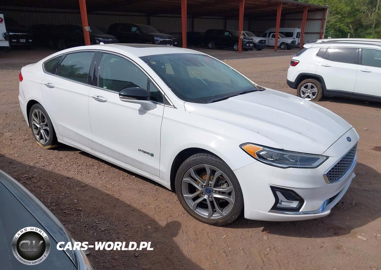 2019 Ford Fusion Hybrid Titanium