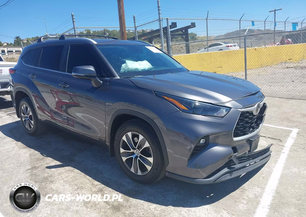 2023 Toyota Highlander Xle