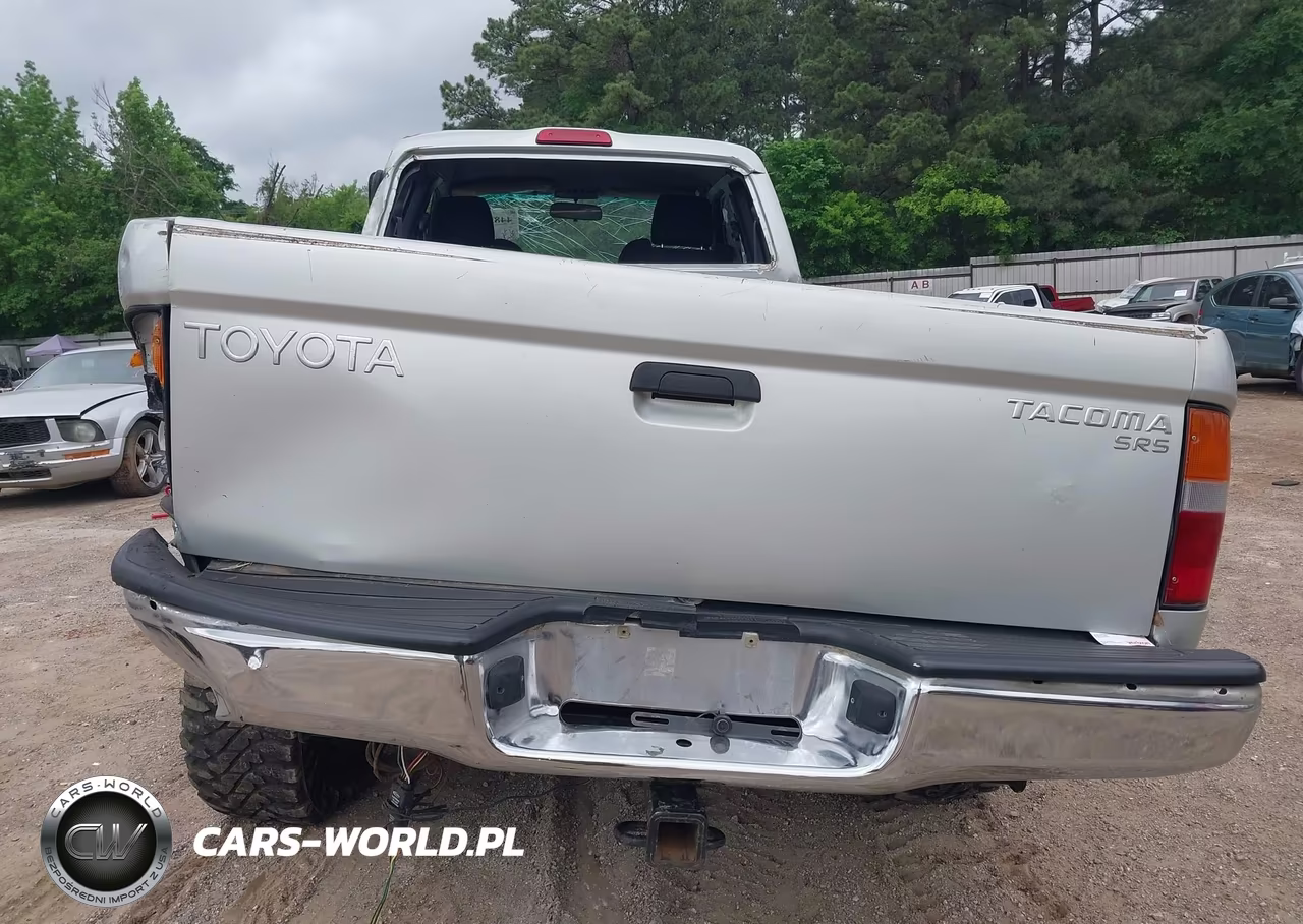 2000 Toyota Tacoma VIN:4TAWM72N1YZ631178 - 17