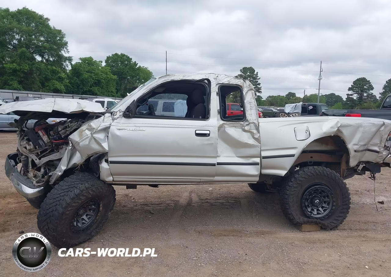 2000 Toyota Tacoma VIN:4TAWM72N1YZ631178 - 6