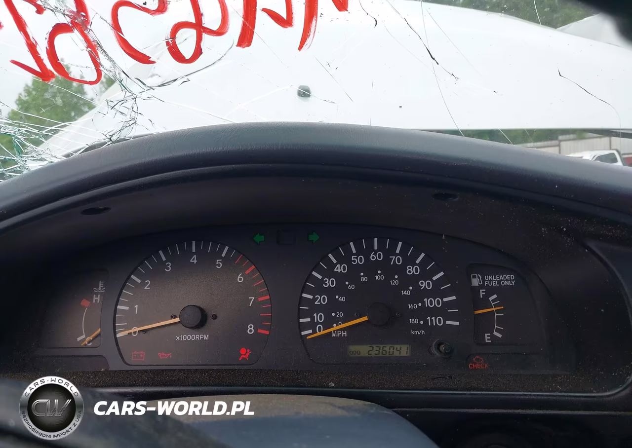 2000 Toyota Tacoma VIN:4TAWM72N1YZ631178 - 7
