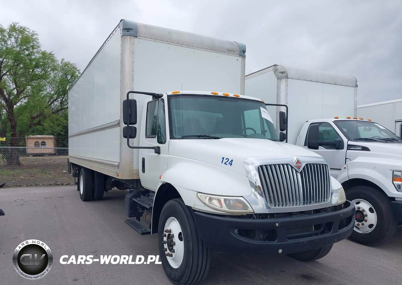 2018 International Durastar 4300