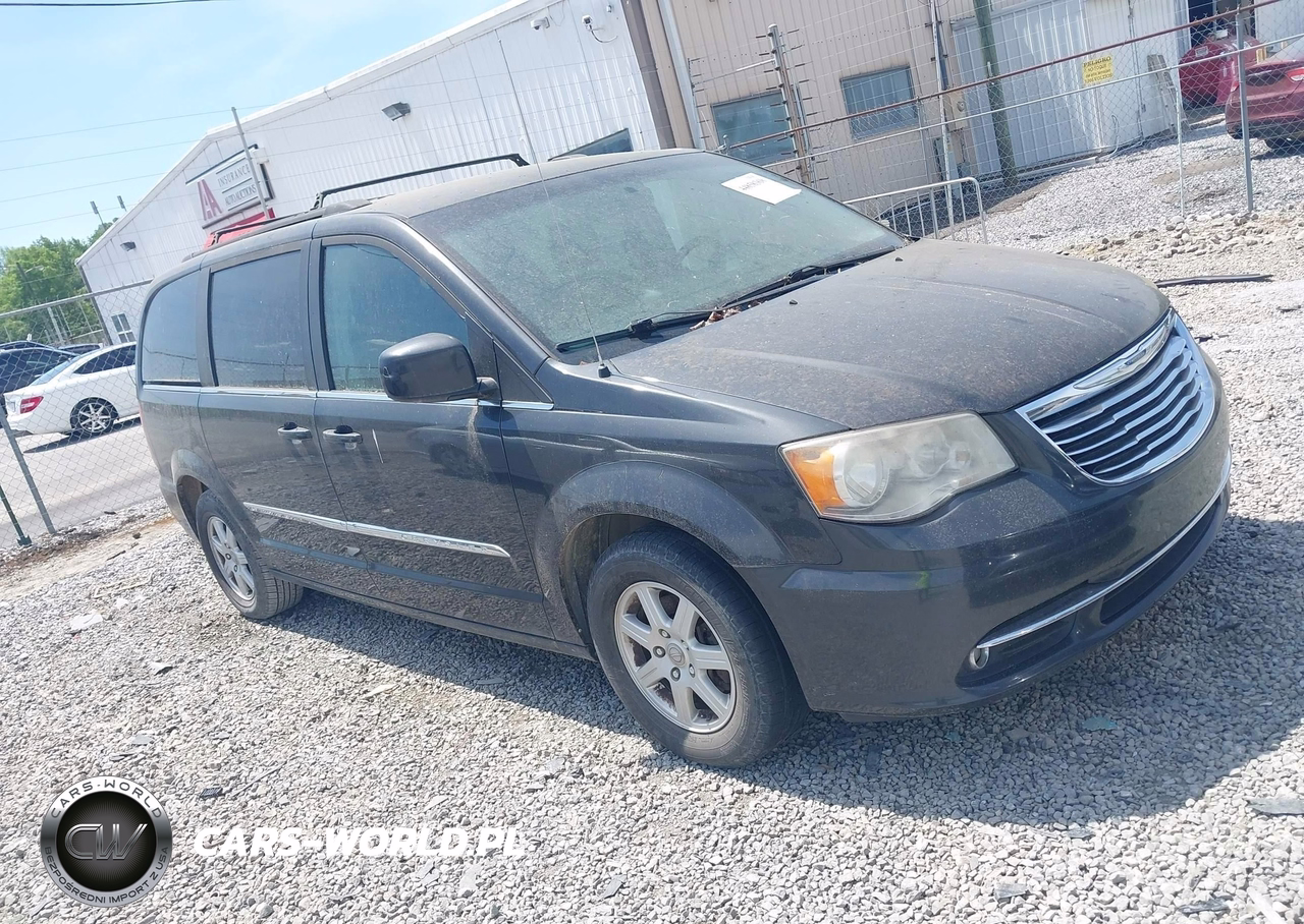 2012 Chrysler Town & Country Touring