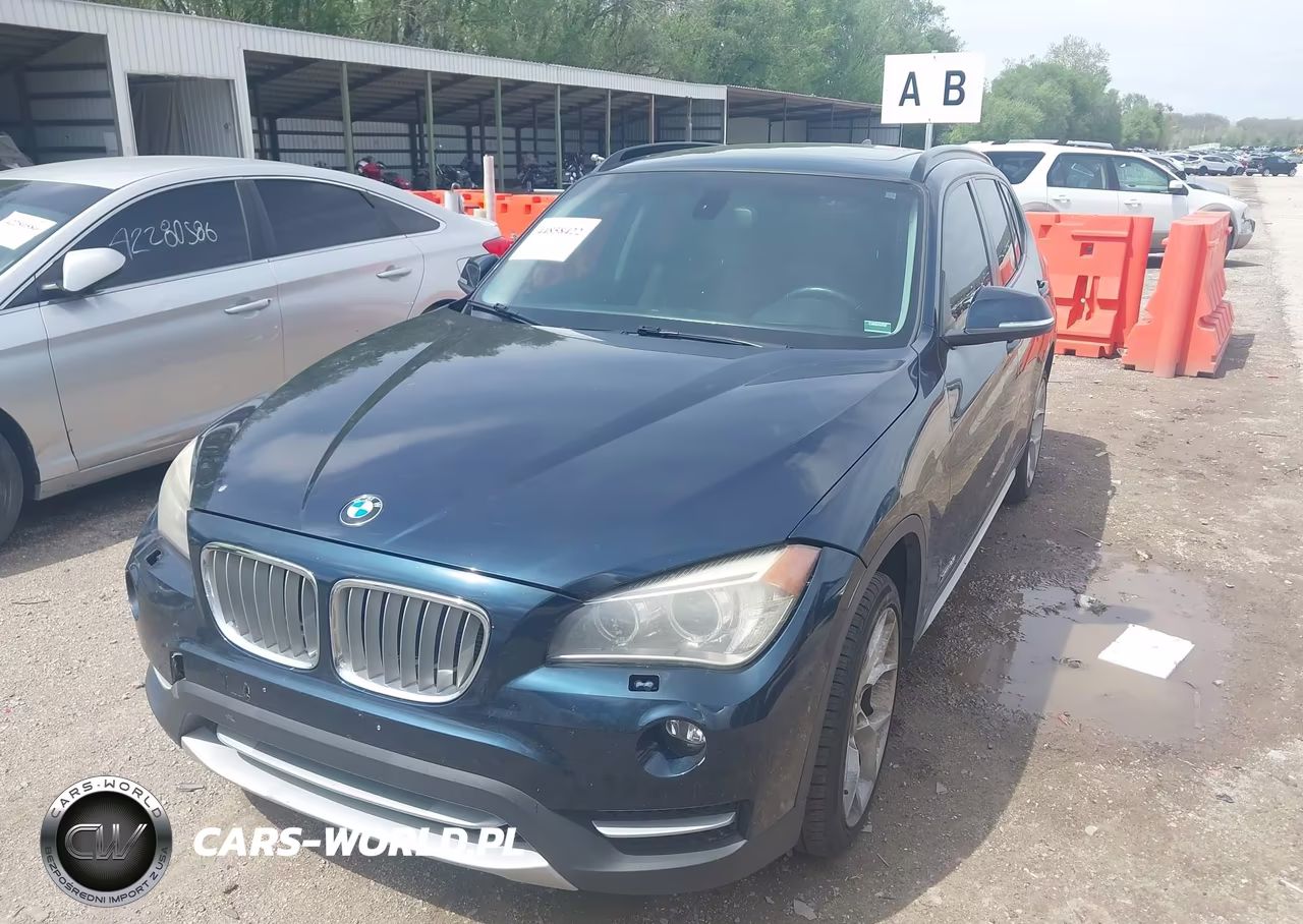 2013 BMW X1 xDrive35I VIN:WBAVM5C54DVL63647 - 6