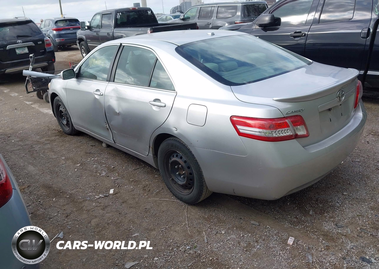 2010 Toyota Camry Le VIN:4T1BF3EK7AU009030 - 3