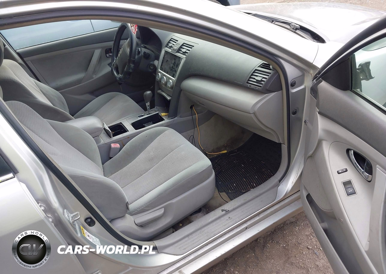 2010 Toyota Camry Le VIN:4T1BF3EK7AU009030 - 5