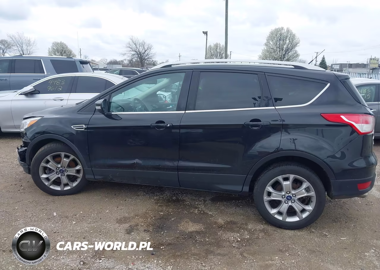 2015 Ford Escape Titanium VIN:1FMCU9J95FUB69575 - 14