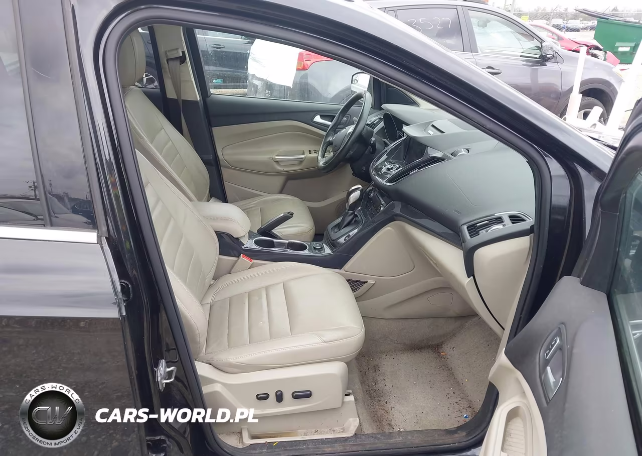 2015 Ford Escape Titanium VIN:1FMCU9J95FUB69575 - 5
