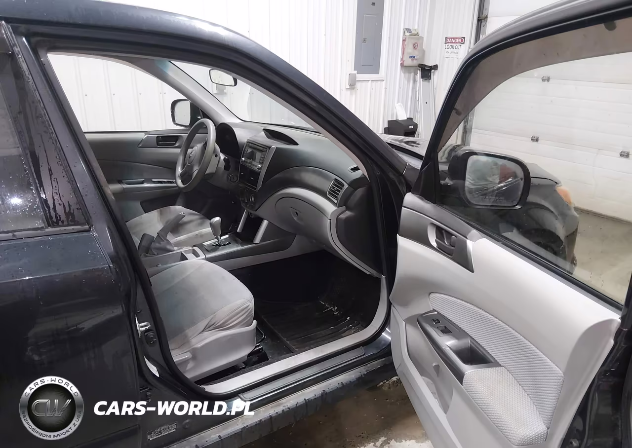 2011 Subaru Forester 2.5X VIN:JF2SHBAC8BH715636 - 5