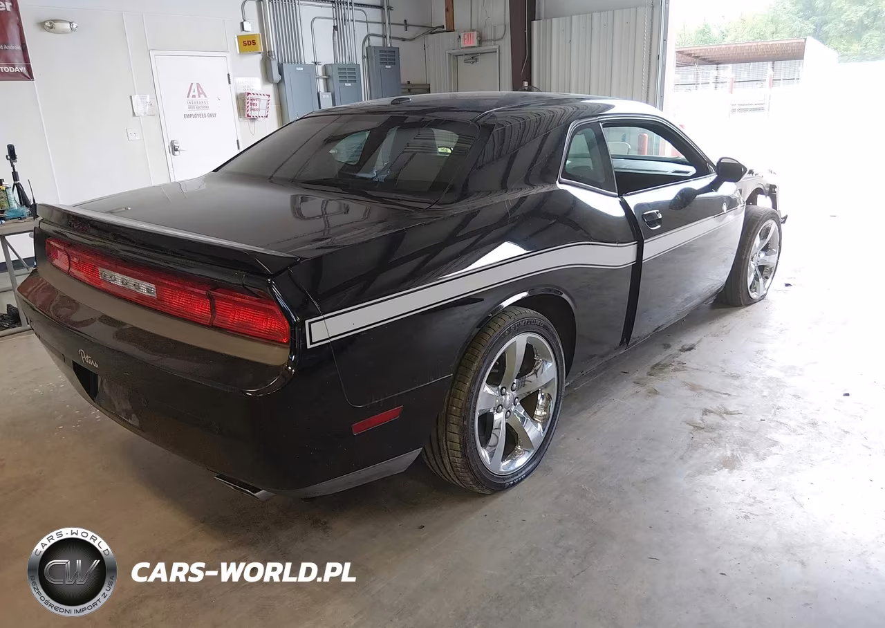 2014 Dodge Challenger Sxt Plus VIN:2C3CDYAG3EH153605 - 4