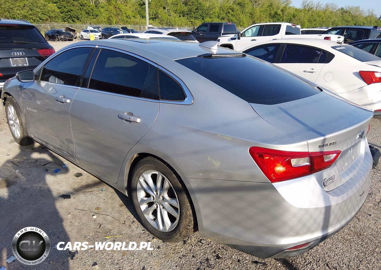 2018 Chevrolet Malibu Lt VIN:1G1ZD5ST0JF231827 - 3