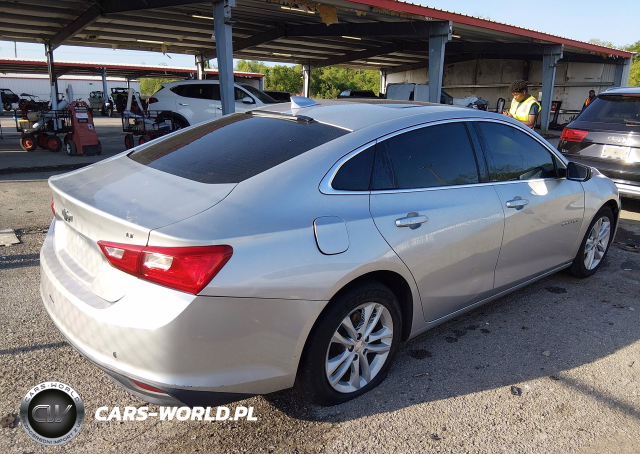 2018 Chevrolet Malibu Lt VIN:1G1ZD5ST0JF231827 - 4