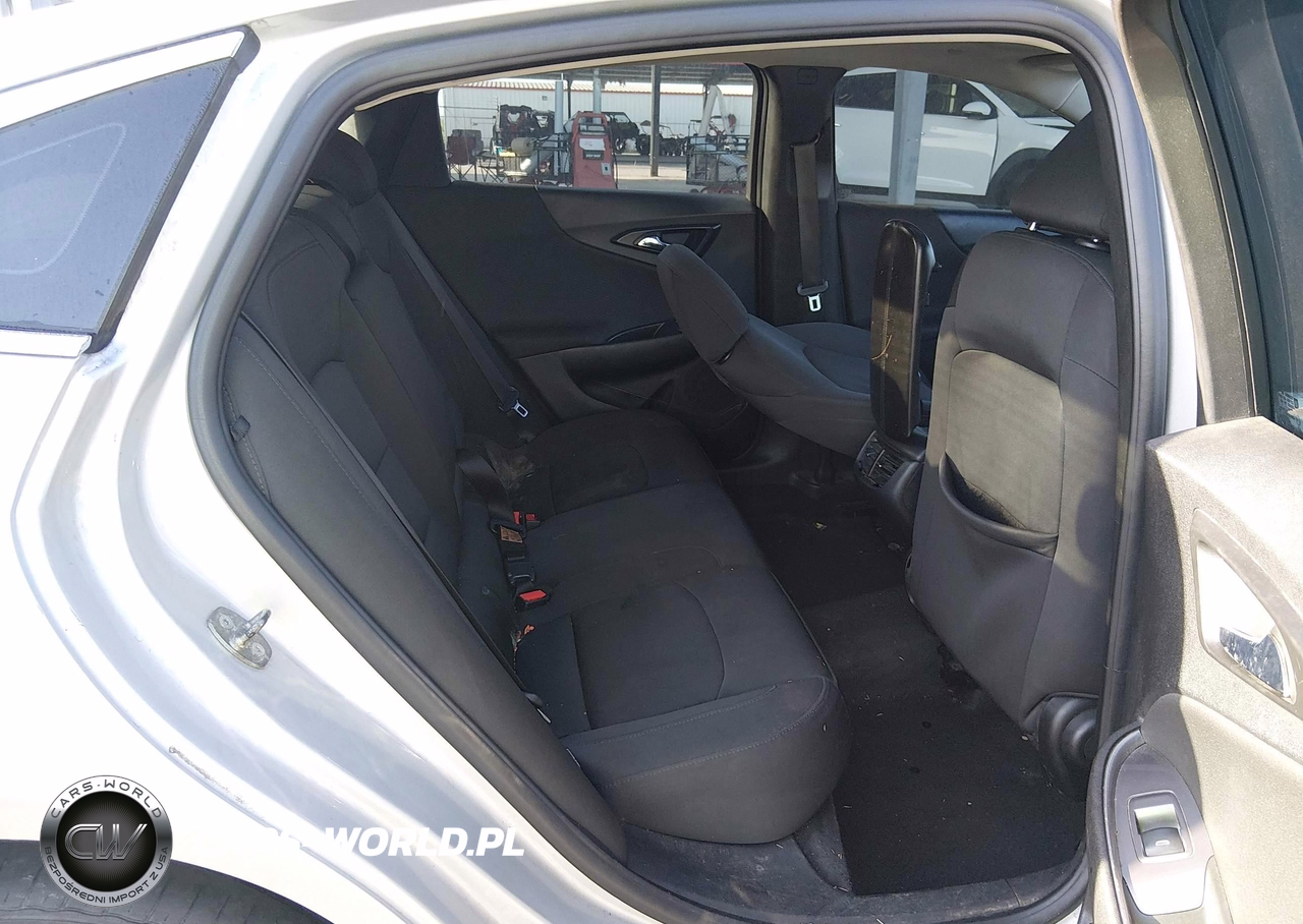 2018 Chevrolet Malibu Lt VIN:1G1ZD5ST0JF231827 - 8