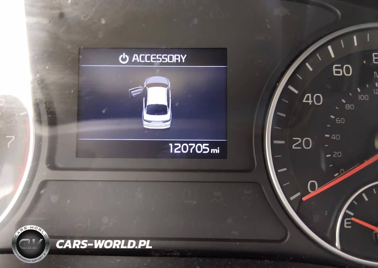 2019 Kia Optima Lx VIN:5XXGT4L31KG336650 - 15