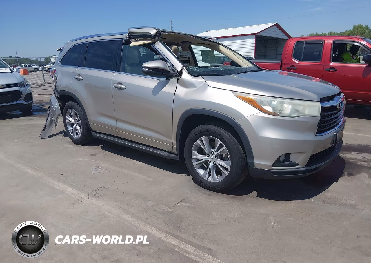 2015 Toyota Highlander Xle V6 – zdjęcie 1 z 11
