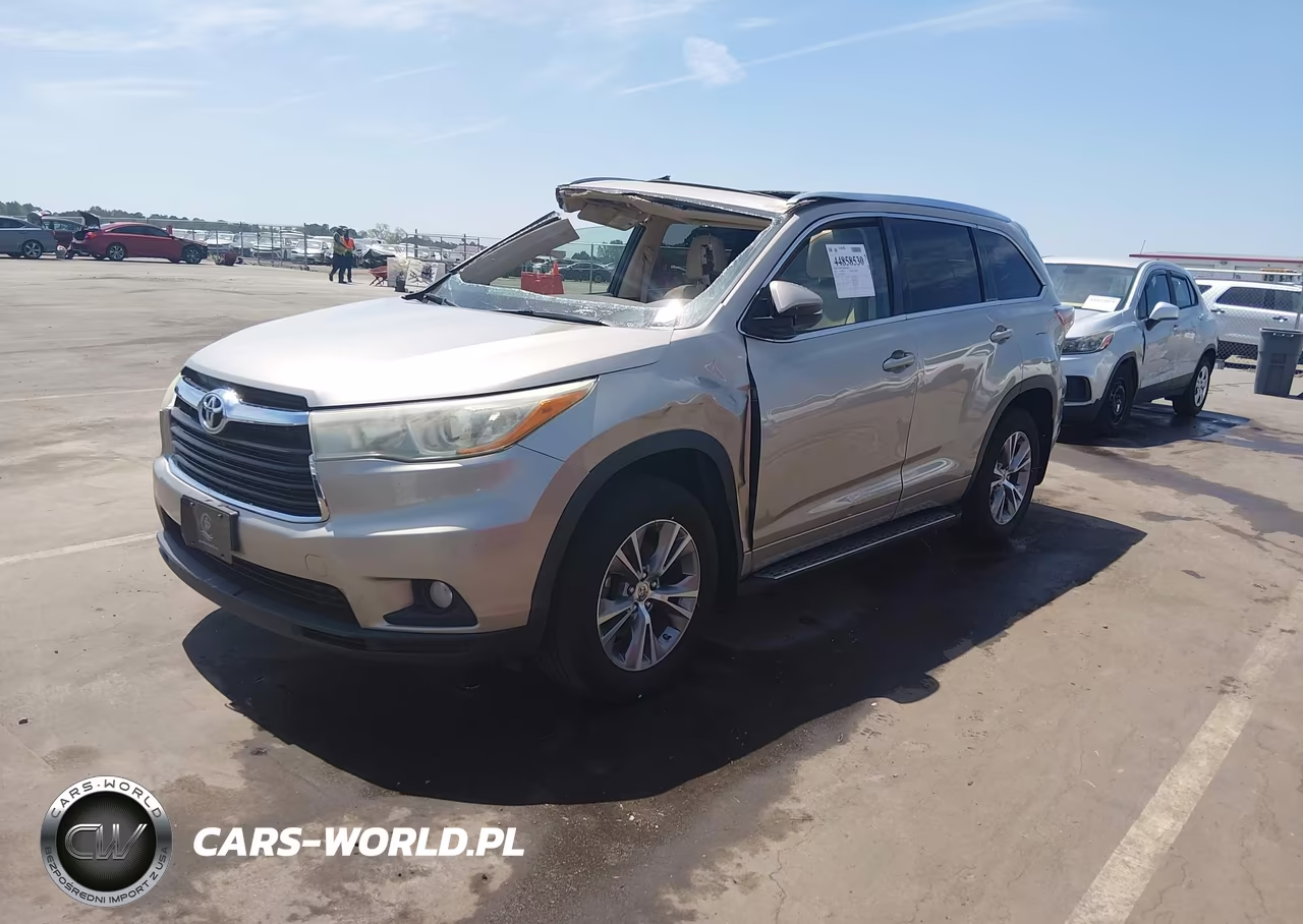 2015 Toyota Highlander Xle V6 VIN:5TDKKRFH8FS098995 - 2