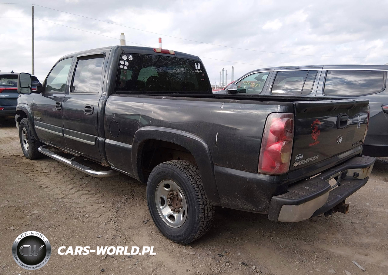 2003 Chevrolet Silverado 1500Hd Ls VIN:1GCGC13U73F156175 - 3