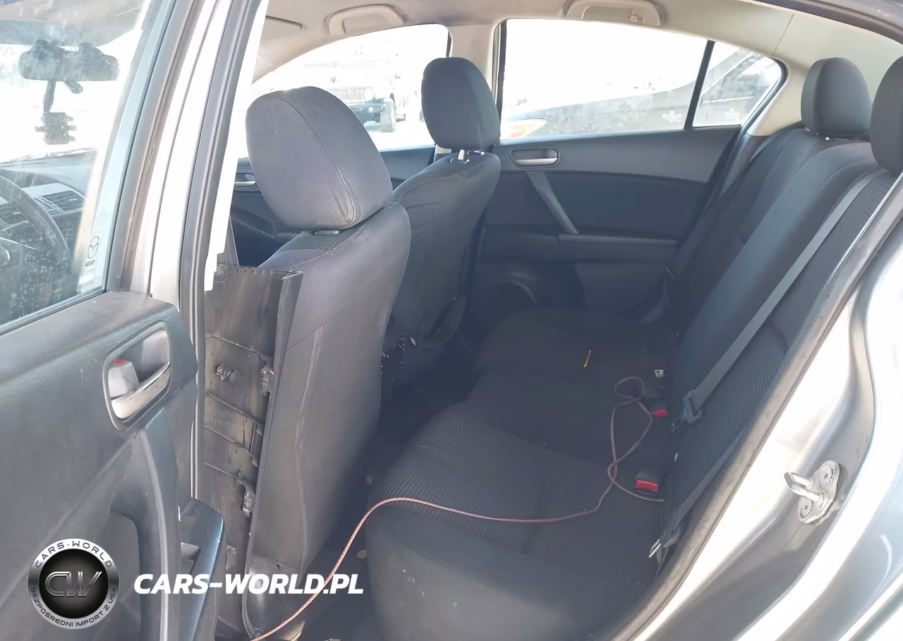 2013 Mazda Mazda3 I Sport VIN:JM1BL1U7XD1756738 - 8
