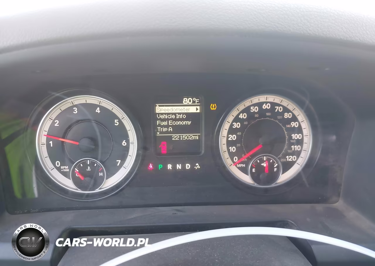 2014 Ram 1500 Tradesman VIN:3C6JR6AG6EG184167 - 7
