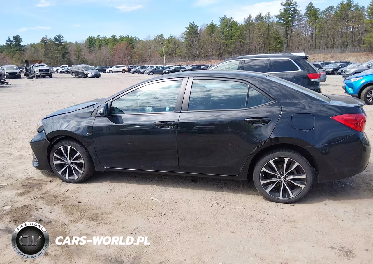 2019 Toyota Corolla Se VIN:2T1BURHE1KC164688 - 14