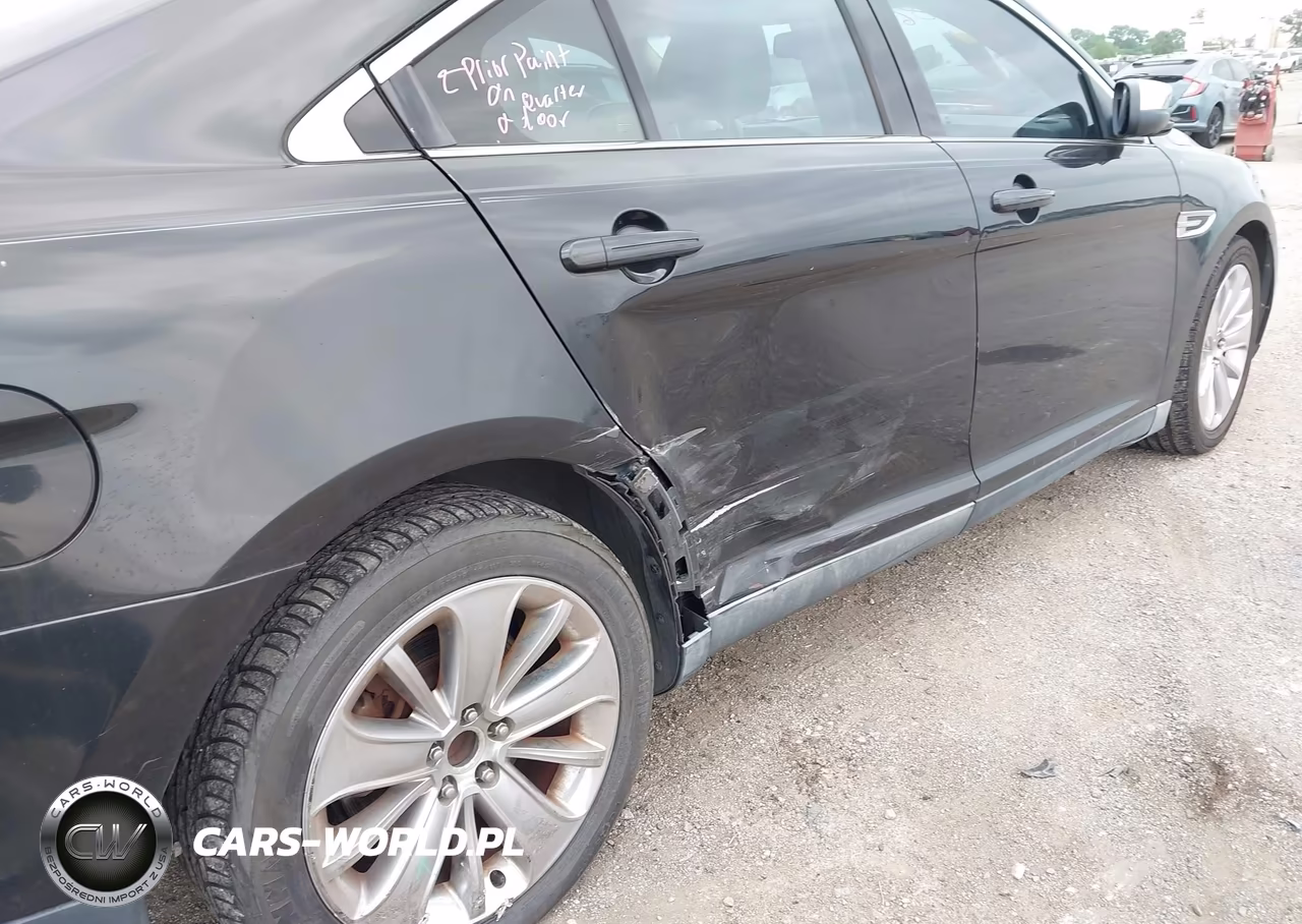 2011 Ford Taurus Limited VIN:1FAHP2FW5BG163426 - 6