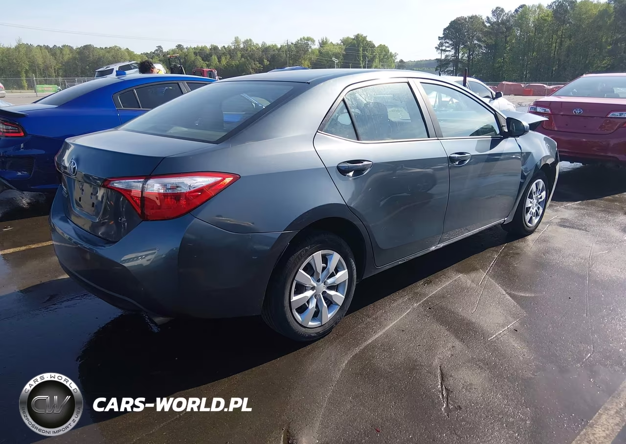 2016 Toyota Corolla Le VIN:5YFBURHE6GP378437 - 4