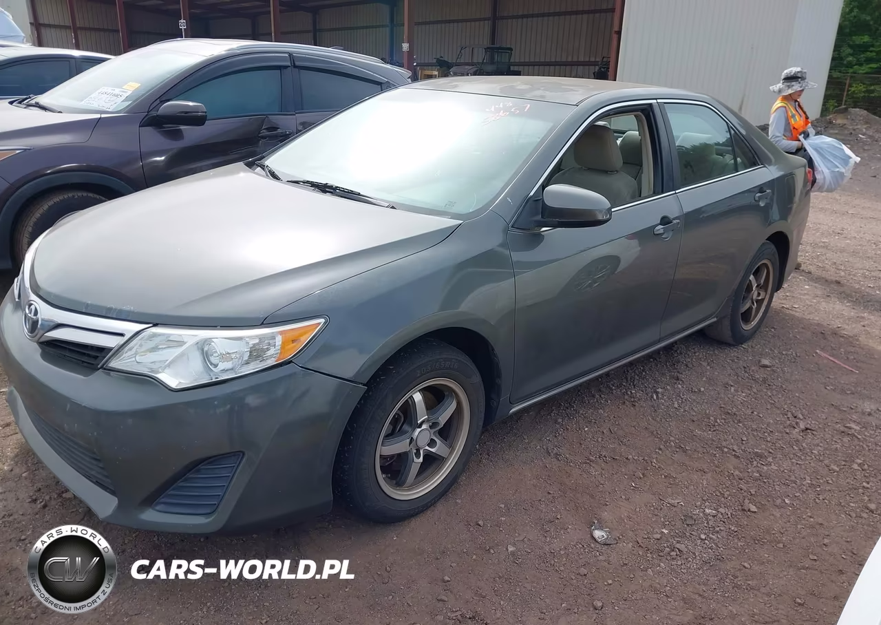 2012 Toyota Camry Le VIN:4T1BF1FKXCU503260 - 4