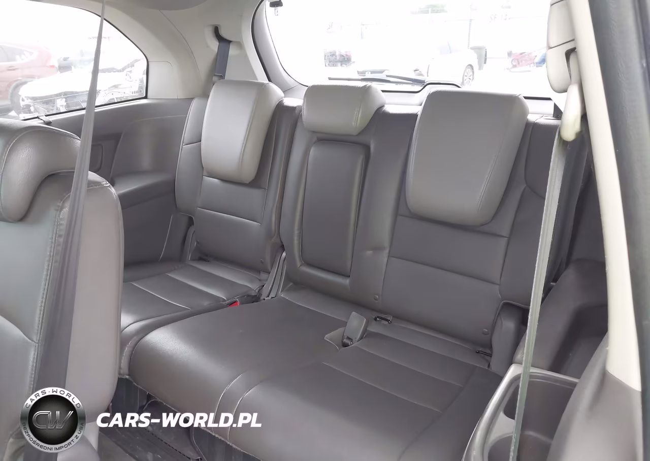 2016 Honda Odyssey Touring-Touring Elite VIN:5FNRL5H90GB131424 - 18