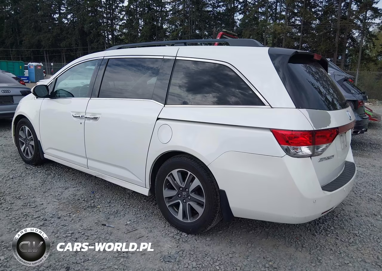 2014 Honda Odyssey Touring-Touring Elite VIN:5FNRL5H99EB102372 - 3