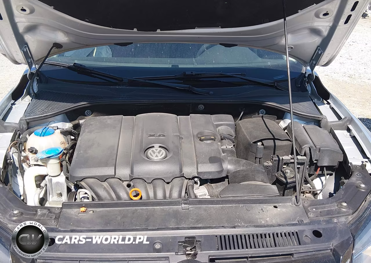 2012 Volkswagen Passat 2.5L S VIN:1VWAP7A31CC058989 - 10