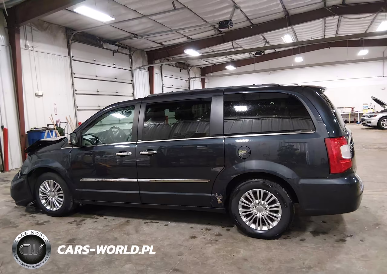 2013 Chrysler Town & Country Touring-L VIN:2C4RC1CG9DR614702 - 14