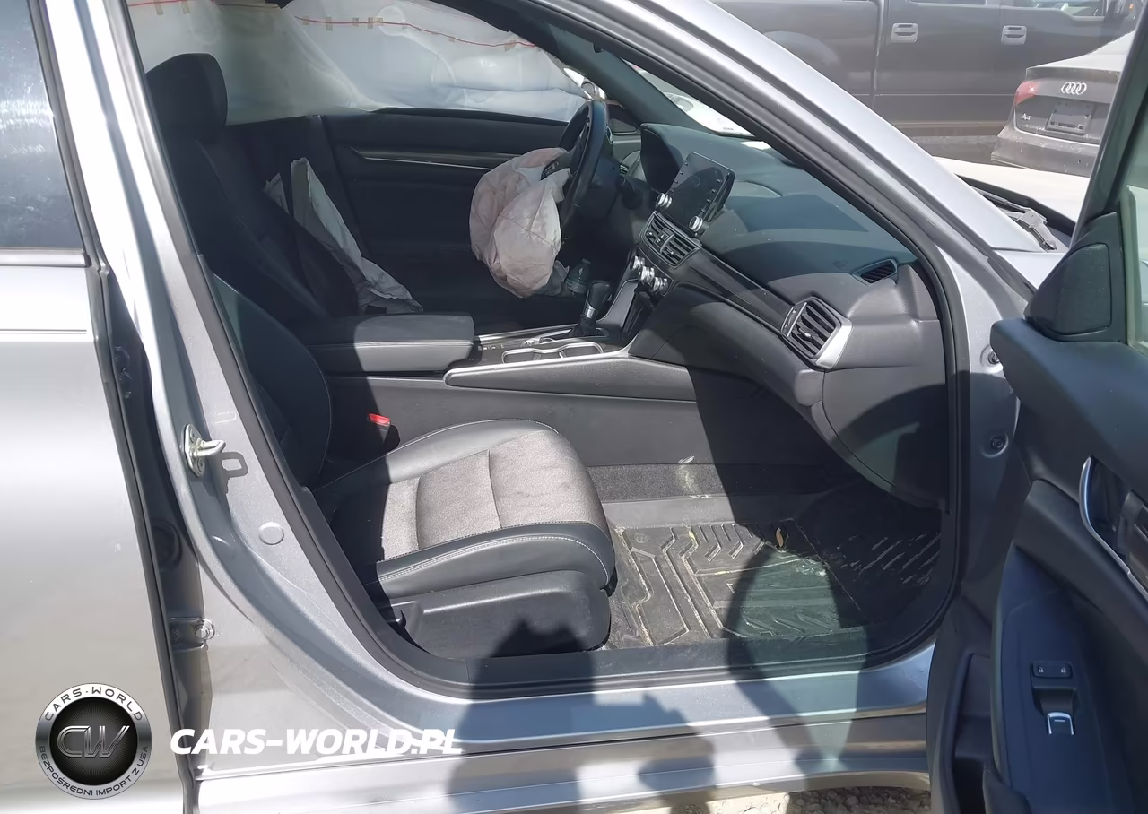 2018 Honda Accord Sport VIN:1HGCV1F30JA134445 - 5