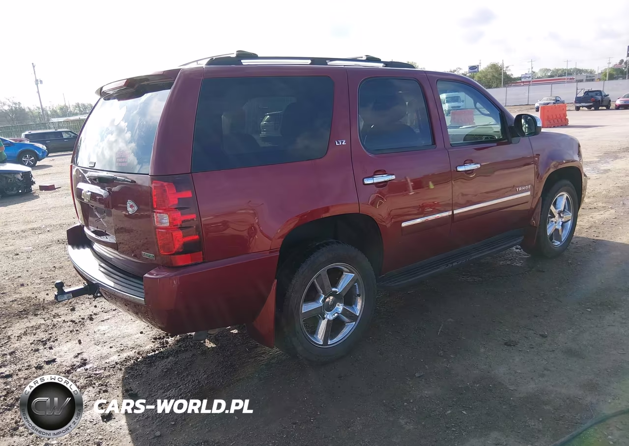 2011 Chevrolet Tahoe Ltz VIN:1GNSKCE00BR237770 - 4