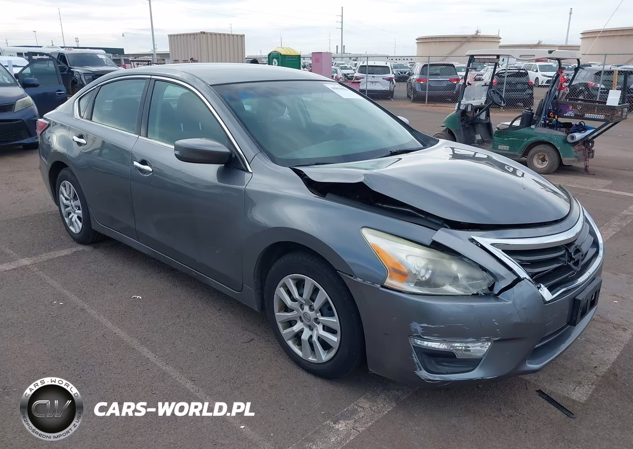 2014 Nissan Altima 2.5 S – zdjęcie 1 z 16