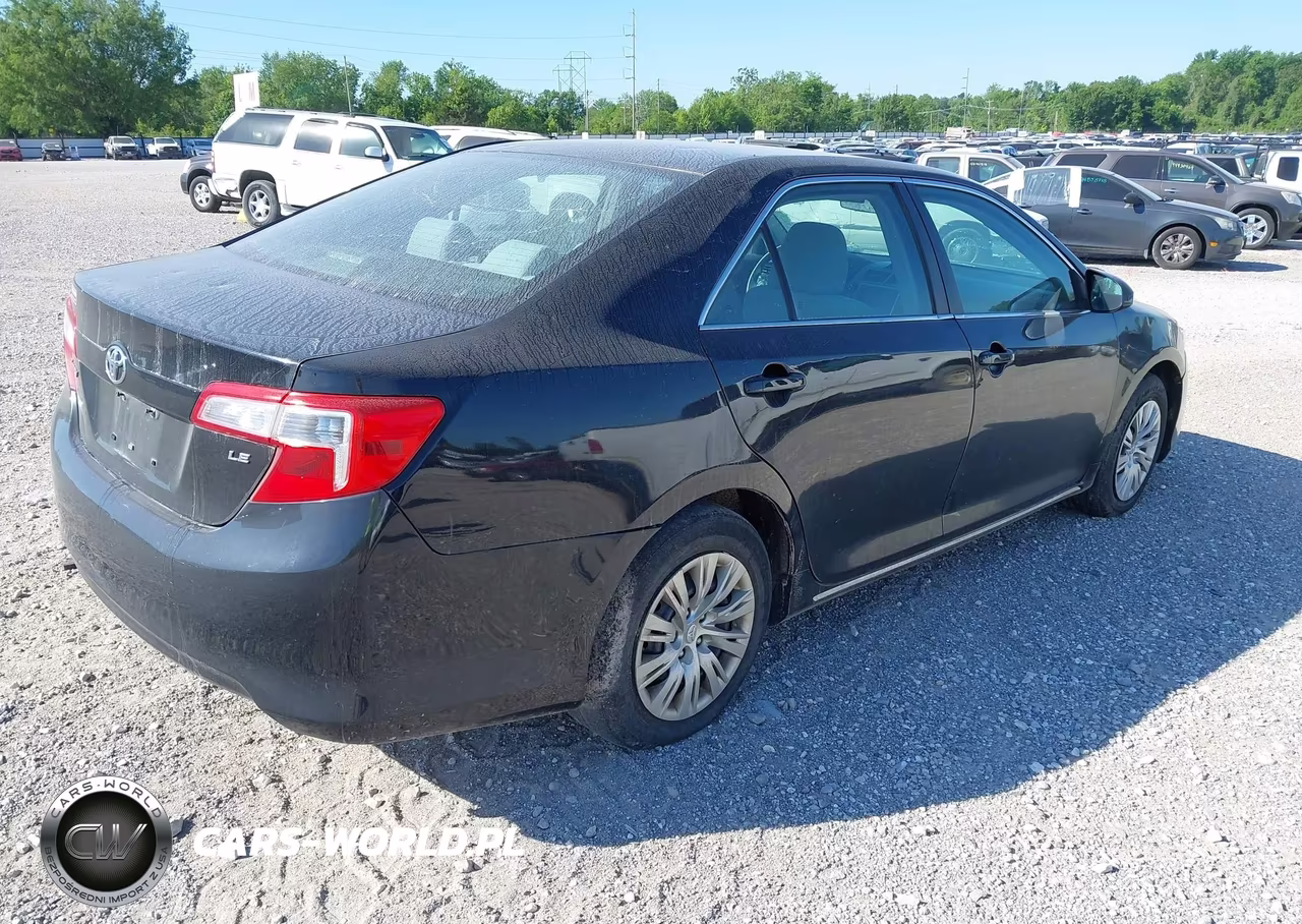 2013 Toyota Camry Le VIN:4T1BF1FK6DU228973 - 4